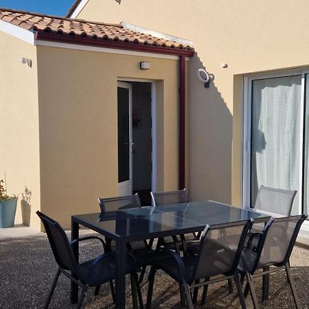 Vila La Jolie Pradelle Virsac Exteriér fotografie