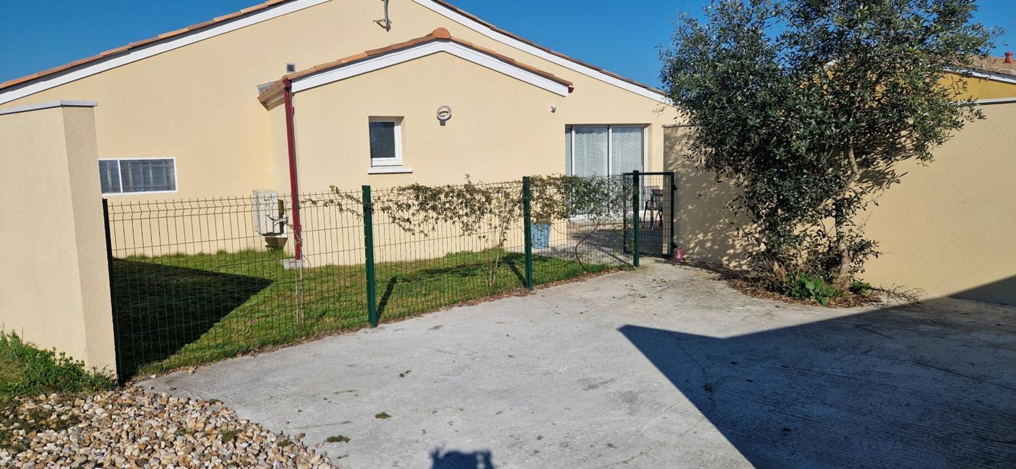 Vila La Jolie Pradelle Virsac Exteriér fotografie